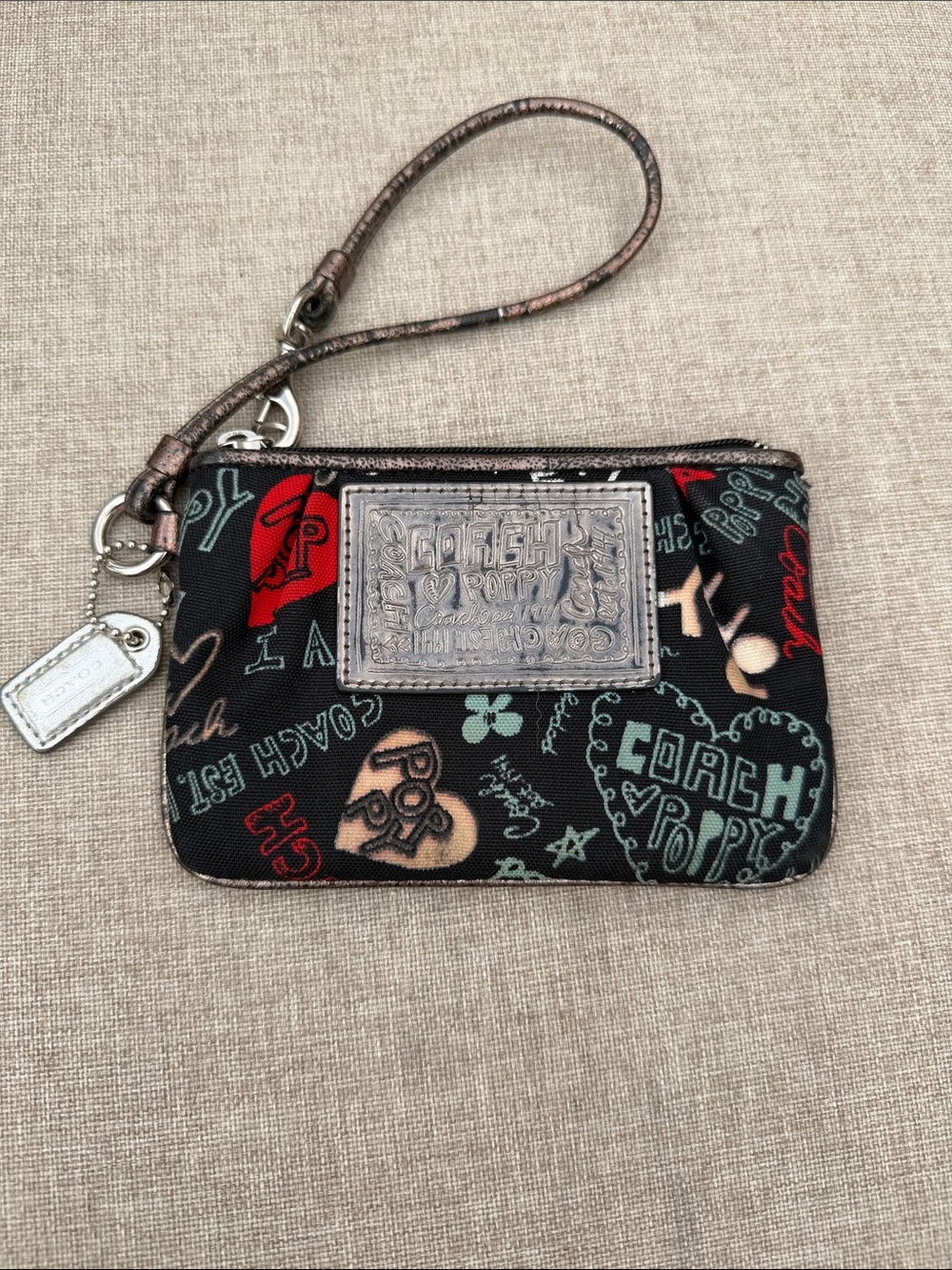 Coach Poppy Black Multicolor Graffiti Heart Wristlet with Silver Tag